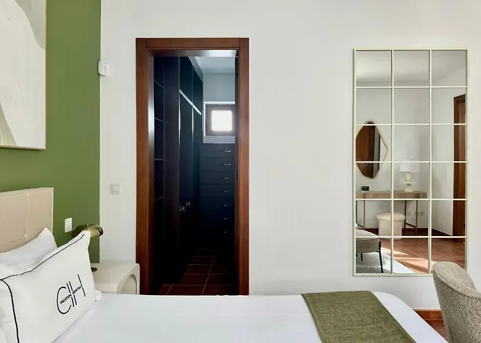 Вилла Canaryislandshost I White *