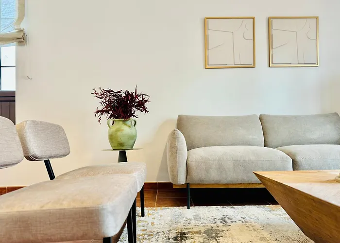 Βίλα Canaryislandshost I White *