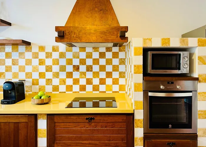 Canaryislandshost I White * Teguise (Lanzarote)