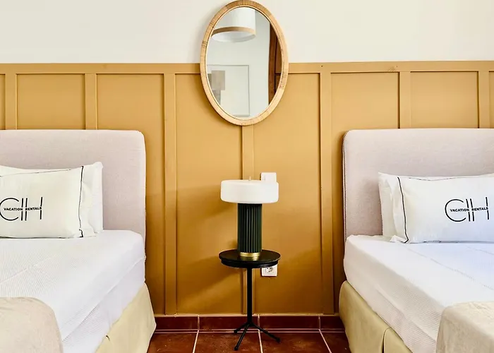 Canaryislandshost I White Teguise (Lanzarote)